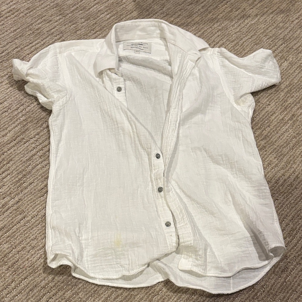 Men's White Casual Button Down Shirt